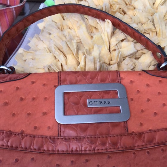 Guess Handbag - Picture 7 of 7